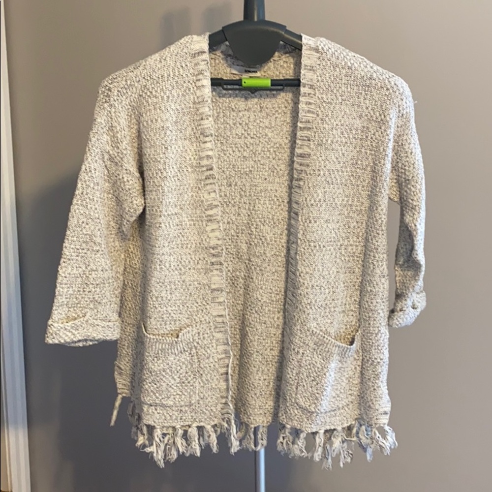 Gray/white cardigan